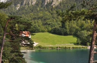 25. Altötting, Praga, Jezioro Königsee, Salzburg cena 1350zł/osoba